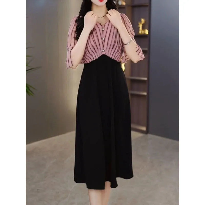 2024 Summer New Women's Contrast Color V-Neck Button Striped Spliced Half Sleeve Elegant Trendy Slim Commuter Midi Dress