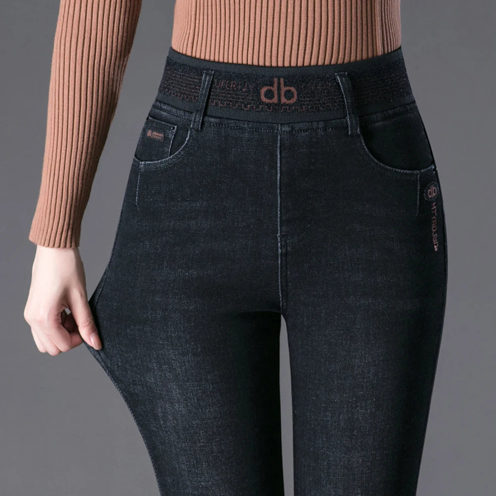 2024 women winter velvet hot lining fleece flare jeans thicken warm elastic band waist stretch flared denim jeans plus size 6XL